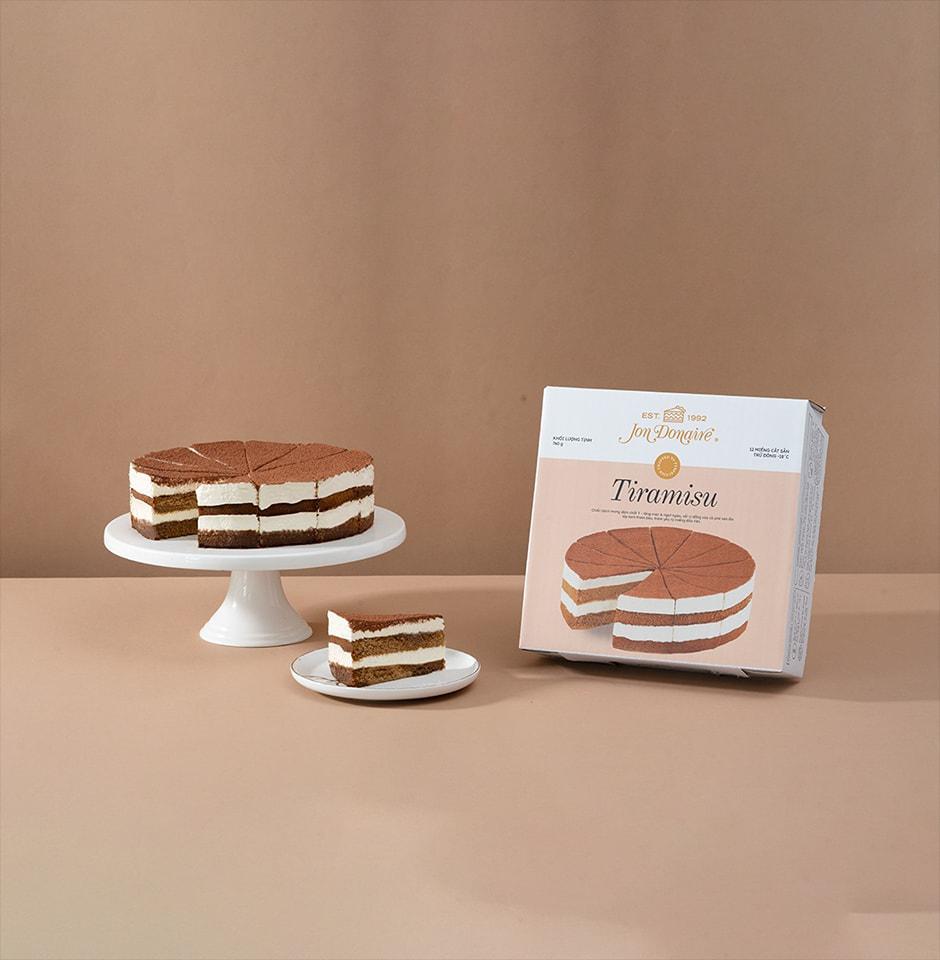 banh-tiramisu-hop-760gr-12-mieng